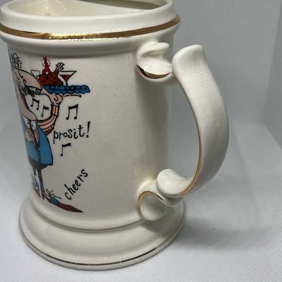 Vintage Mustache royal crown cheers mug - Picture 4 of 8